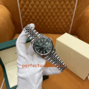Rolex Datejust m126334-0028 Replica Automatic Green Dial Watch with Fluted Bezel and Sapphire Crystal